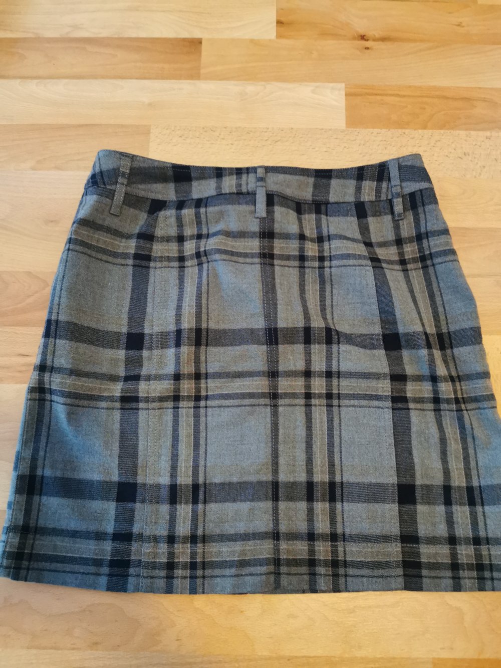 dunkelblauer- grau karierter Damen- Rock von „Boysens“, Gr. 38