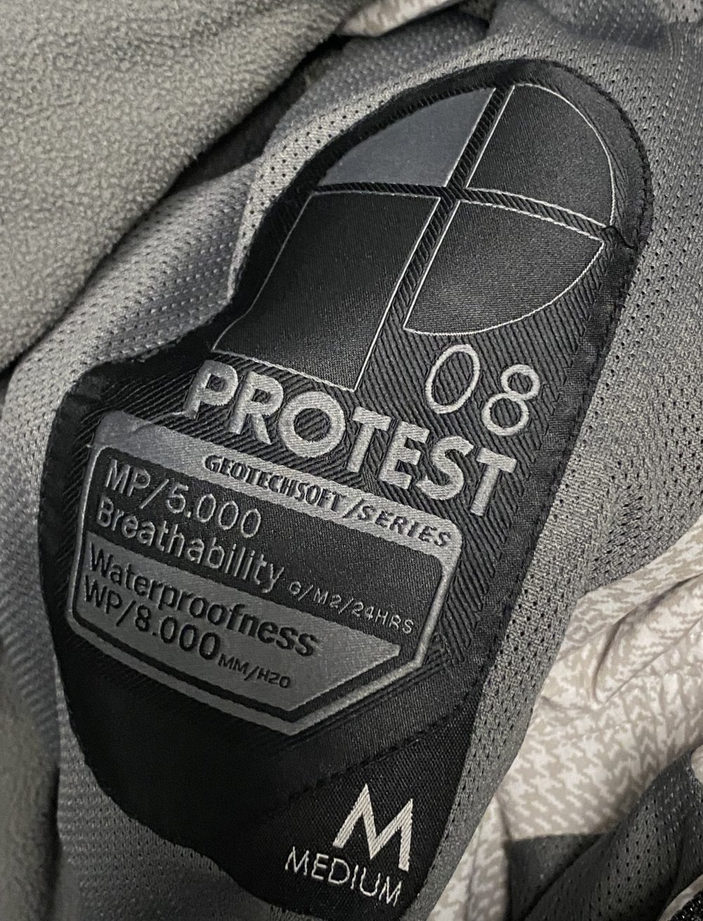 Protest Herren Kapuzen Jacke in der Größe M  im sehr guten Zustand