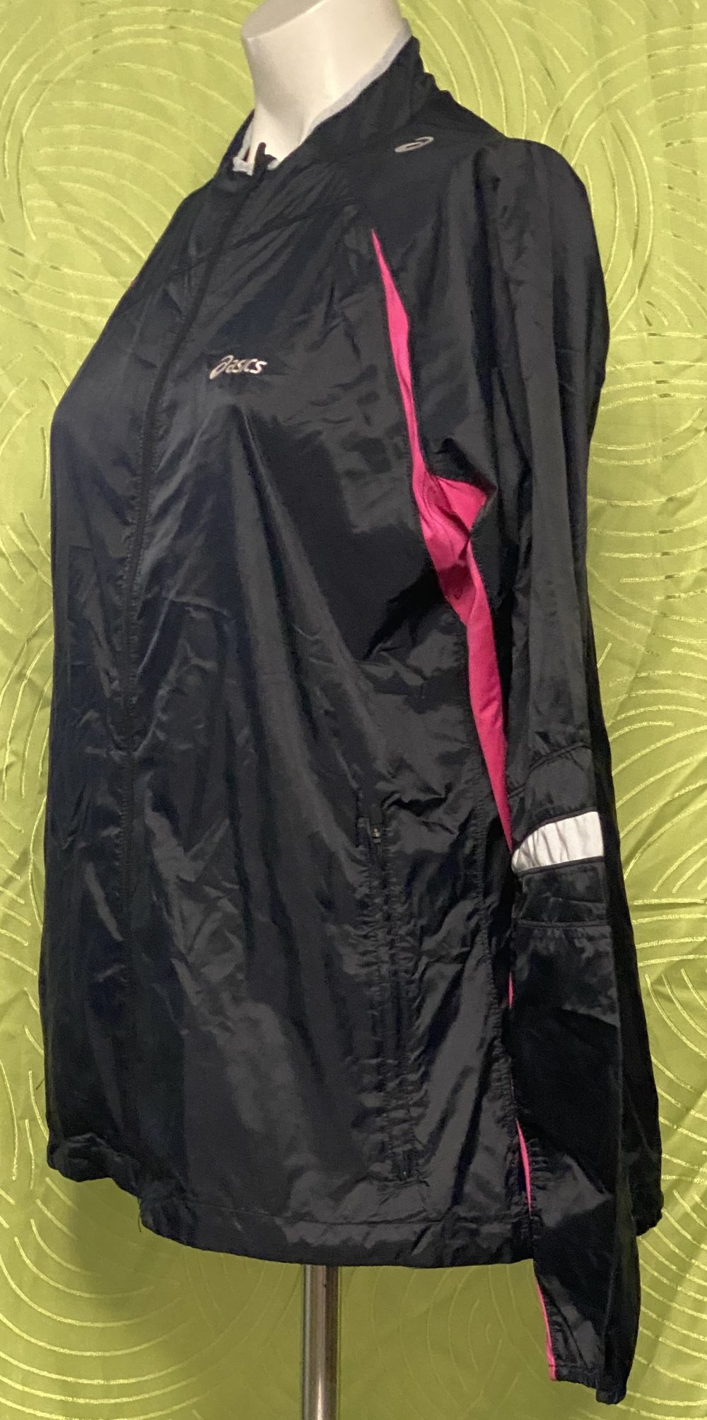 Asics Wetterfeste Damen Jacke in der Größe XL  im sehr guten Zustand