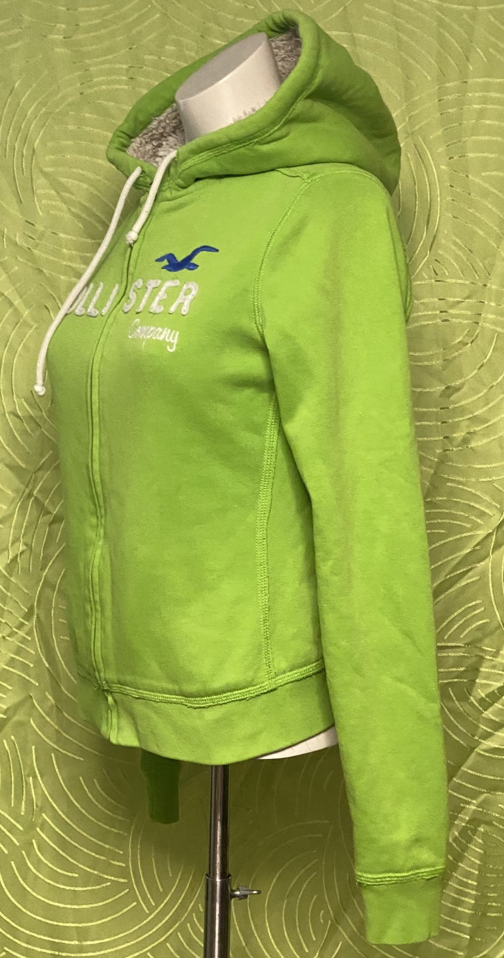 Hollyster Damen Jacke gefüttert in der Größe M  im guten Zustand