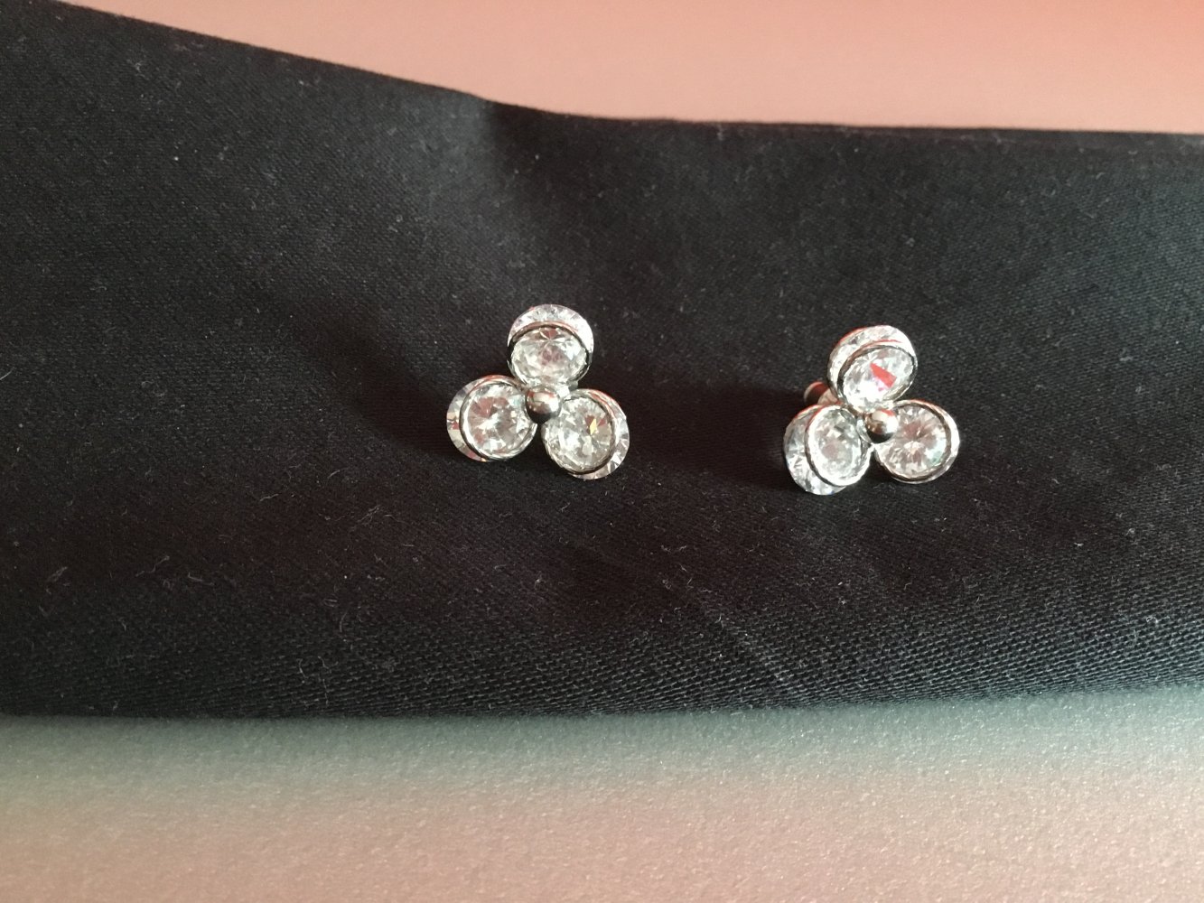 Ohrringe - Ohrstecker - Schmuck - Ohrschmuck 