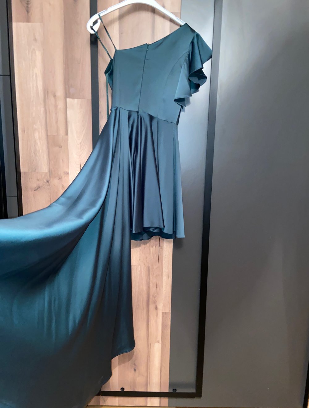 viviry asymmetrisches ohne shoulderdress, smaragdgrün, Größe 34. NEU