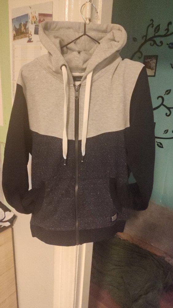 !!NEU!! TomTailor-Strick-Sweat-Jacke-Herren-Gr.M / 25 Euro-Versand-Inkl / Ladenpreis eigentlich 50 Euro