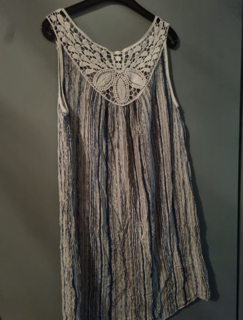 Sommer Kleid Hängerchen von New Collection 42