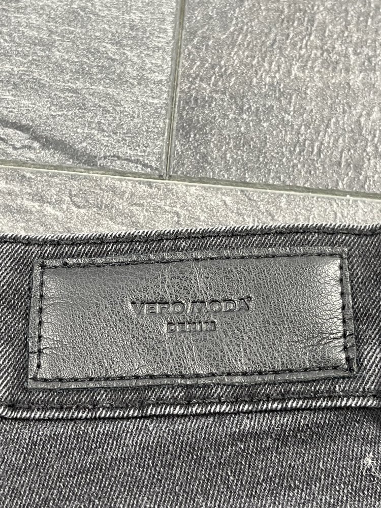 Vero Moda Jeansshorts - Größe 36