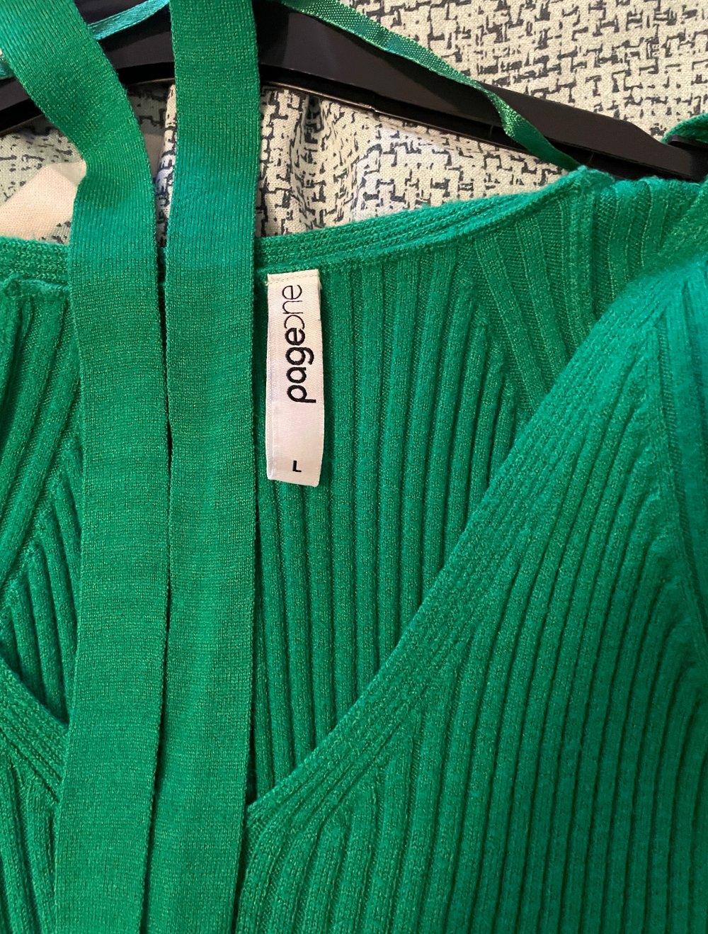 Langes, grünes Strickkleid