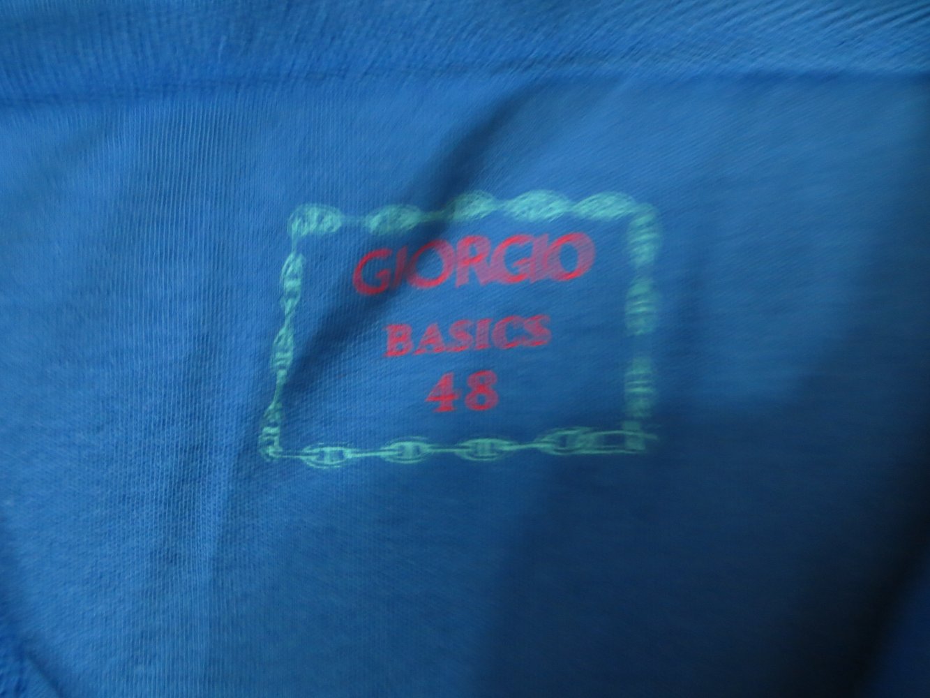 2 Giorgio Basics Shirts, Gr 48, 100% Baumwolle  auch einzeln abzugeben je 6€