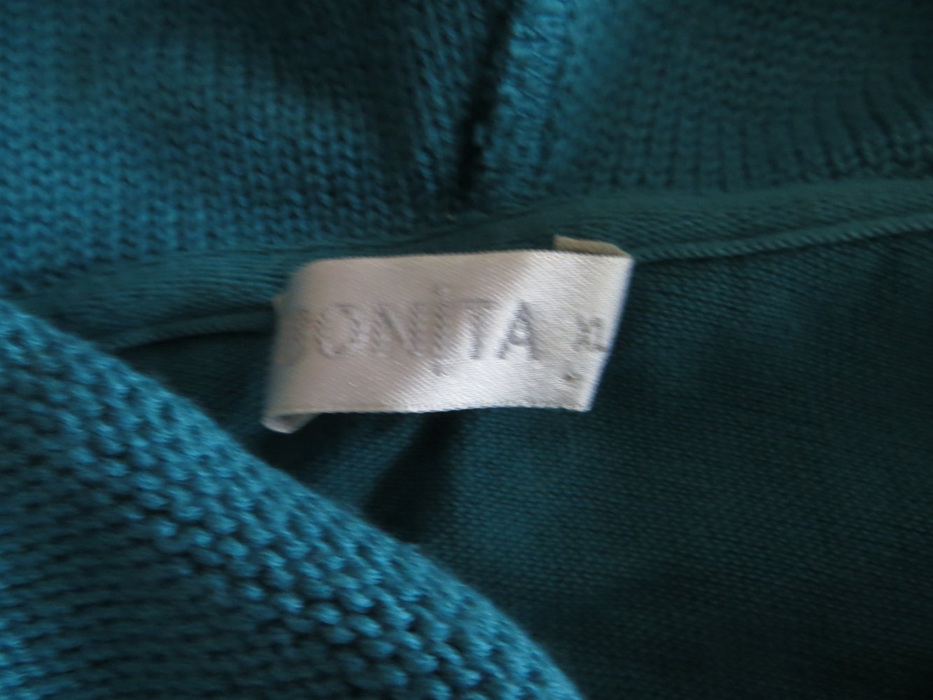 2 Bonita Kurzarm-Pullover, bzw.Jacke Größe XL 