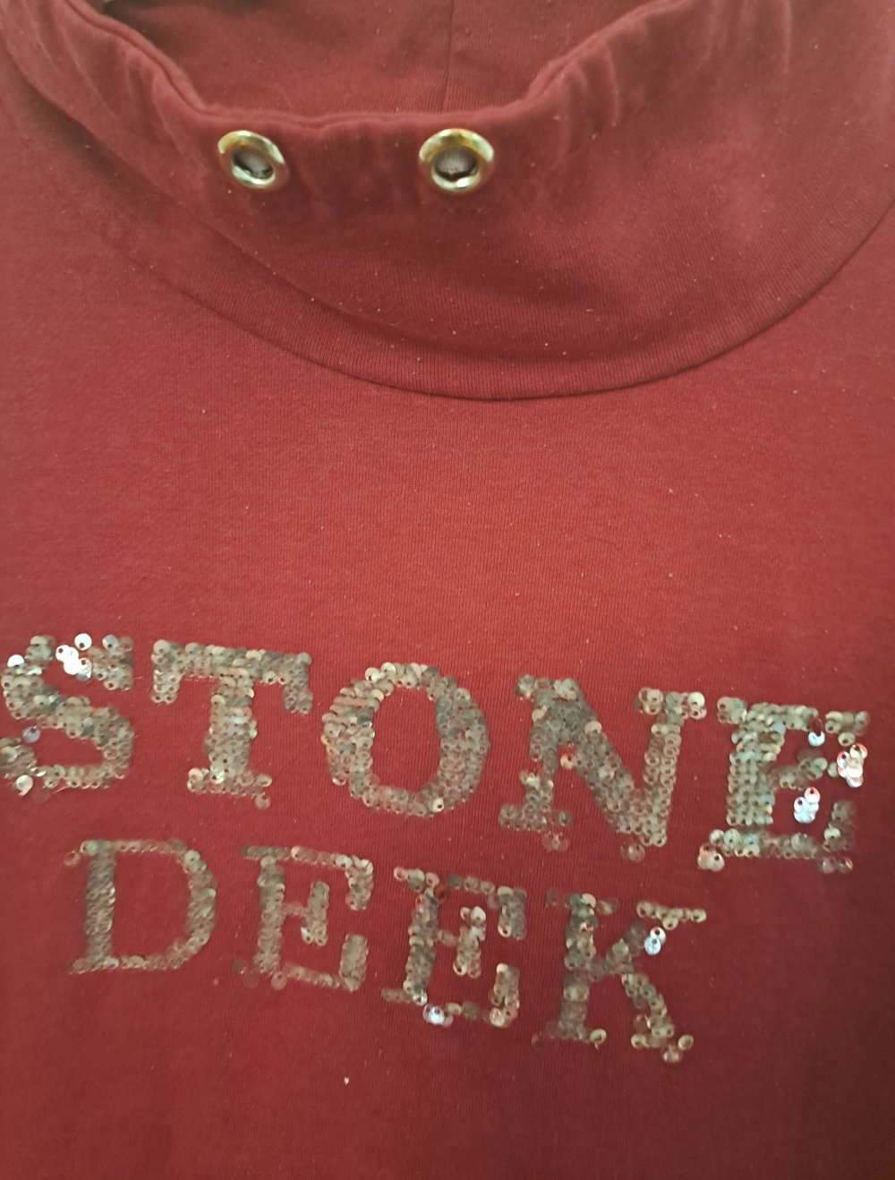 Stone Deek Pullover