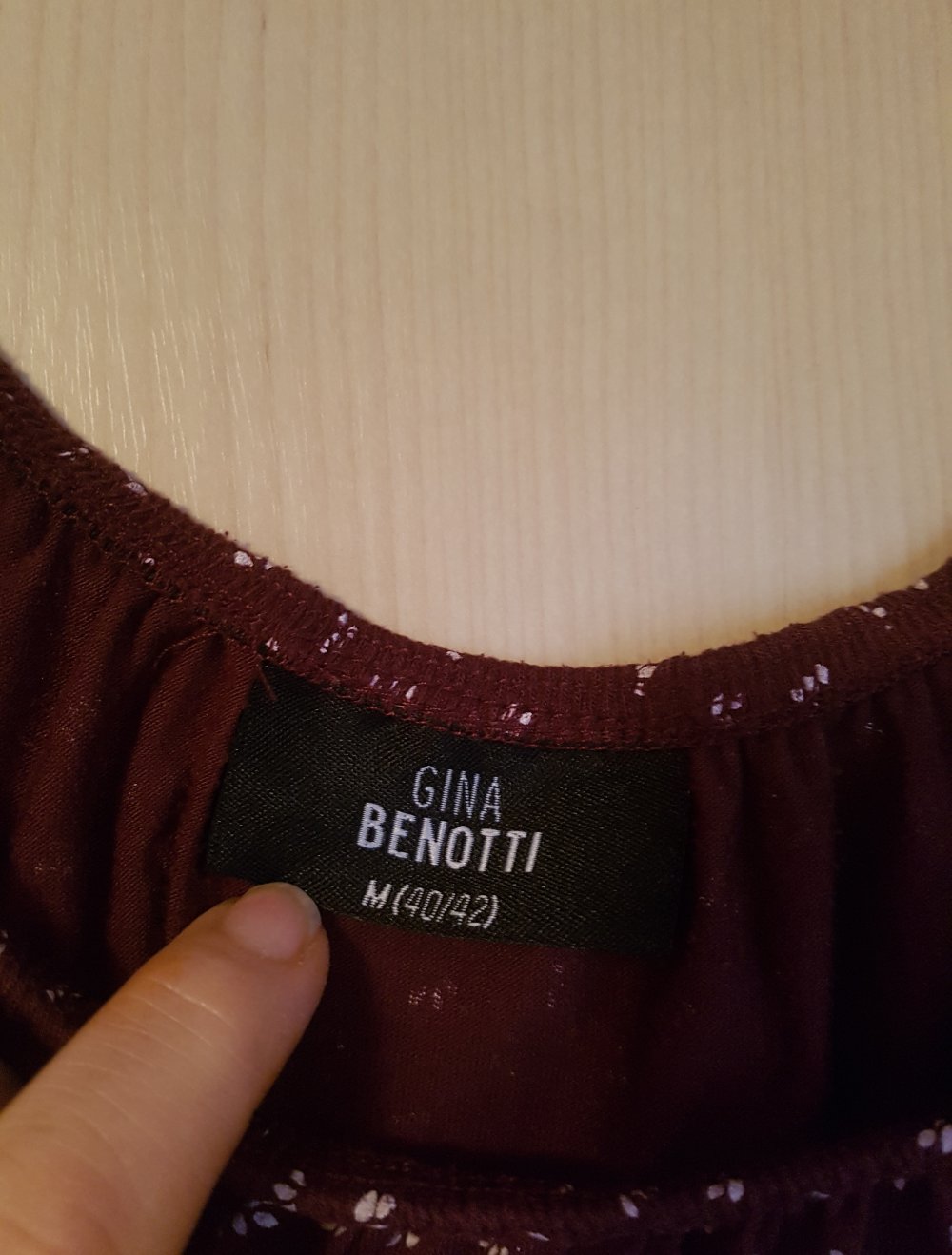 tolles Shirt mit luftigen Ärmeln Gr. M