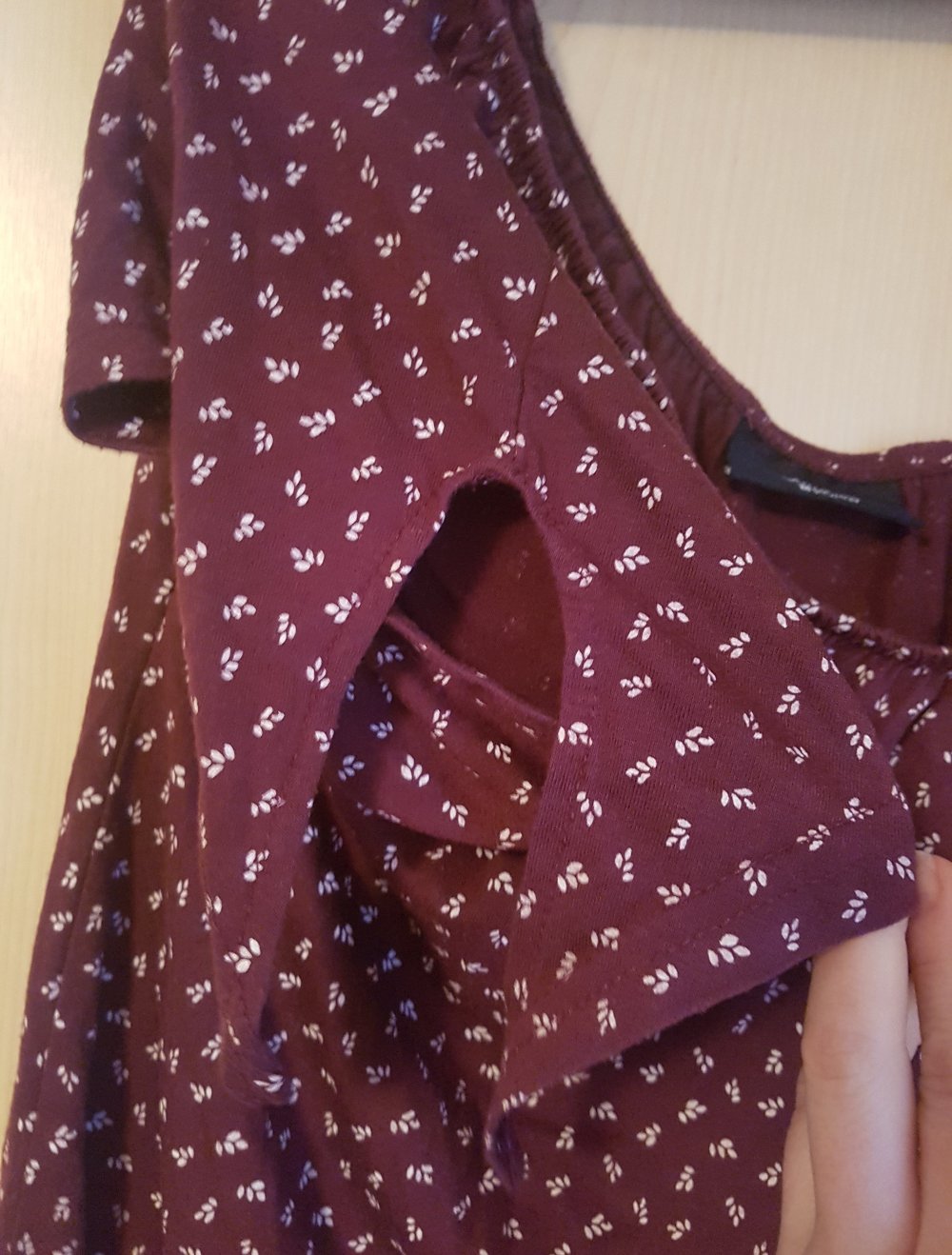 tolles Shirt mit luftigen Ärmeln Gr. M