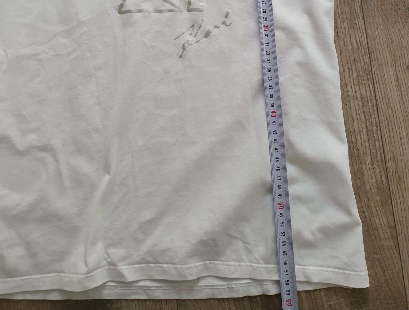 T-Shirt Karl Lagerfeld Gr. M mit silber Aufdruck - Shirt weiß