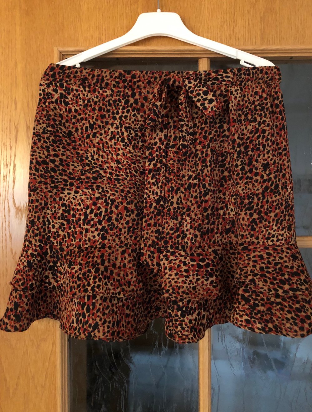 Minirock mit Rüschen Leoprint