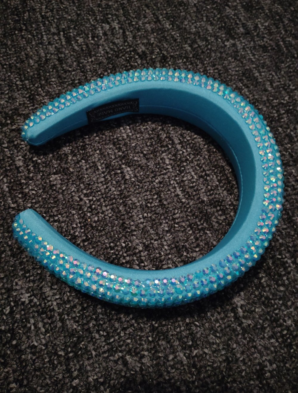 NEU schöner Haarreif mit Steinchen