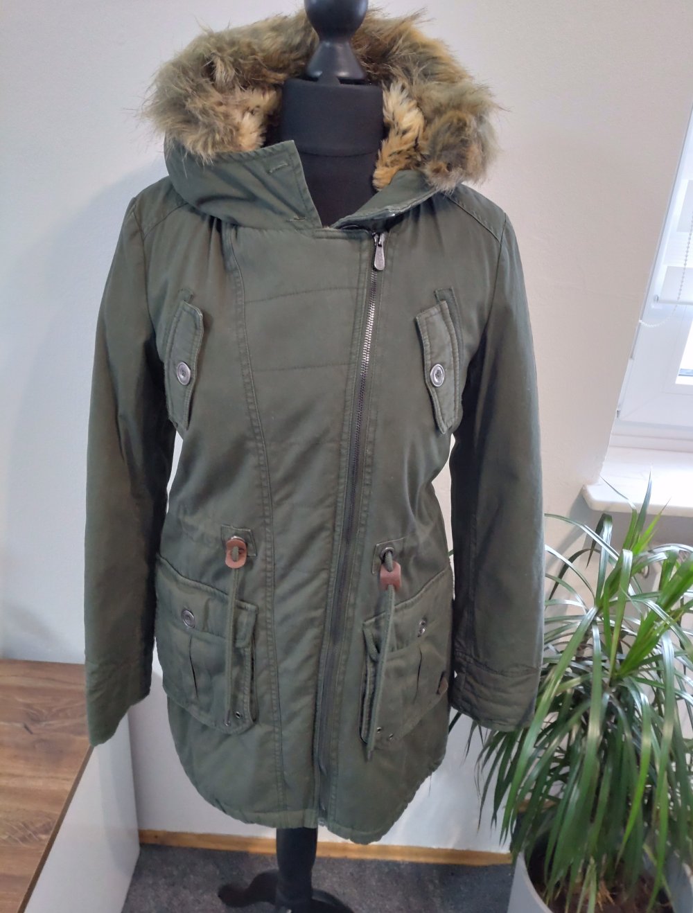 NEU Winterparka mit Teddyfell