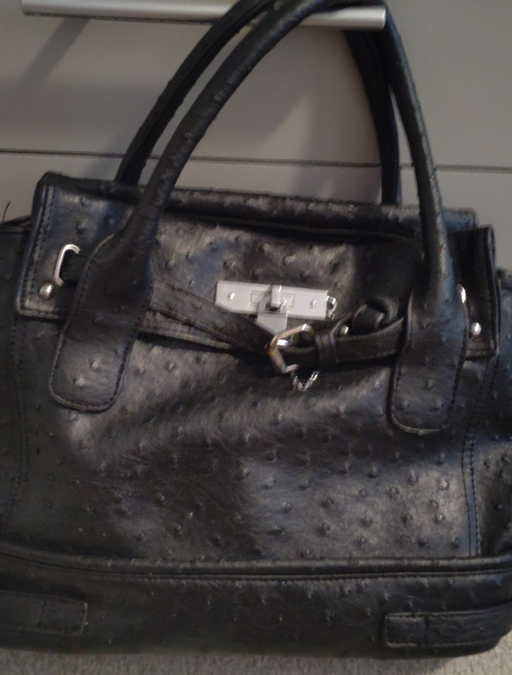 NEU schwarze Handtasche