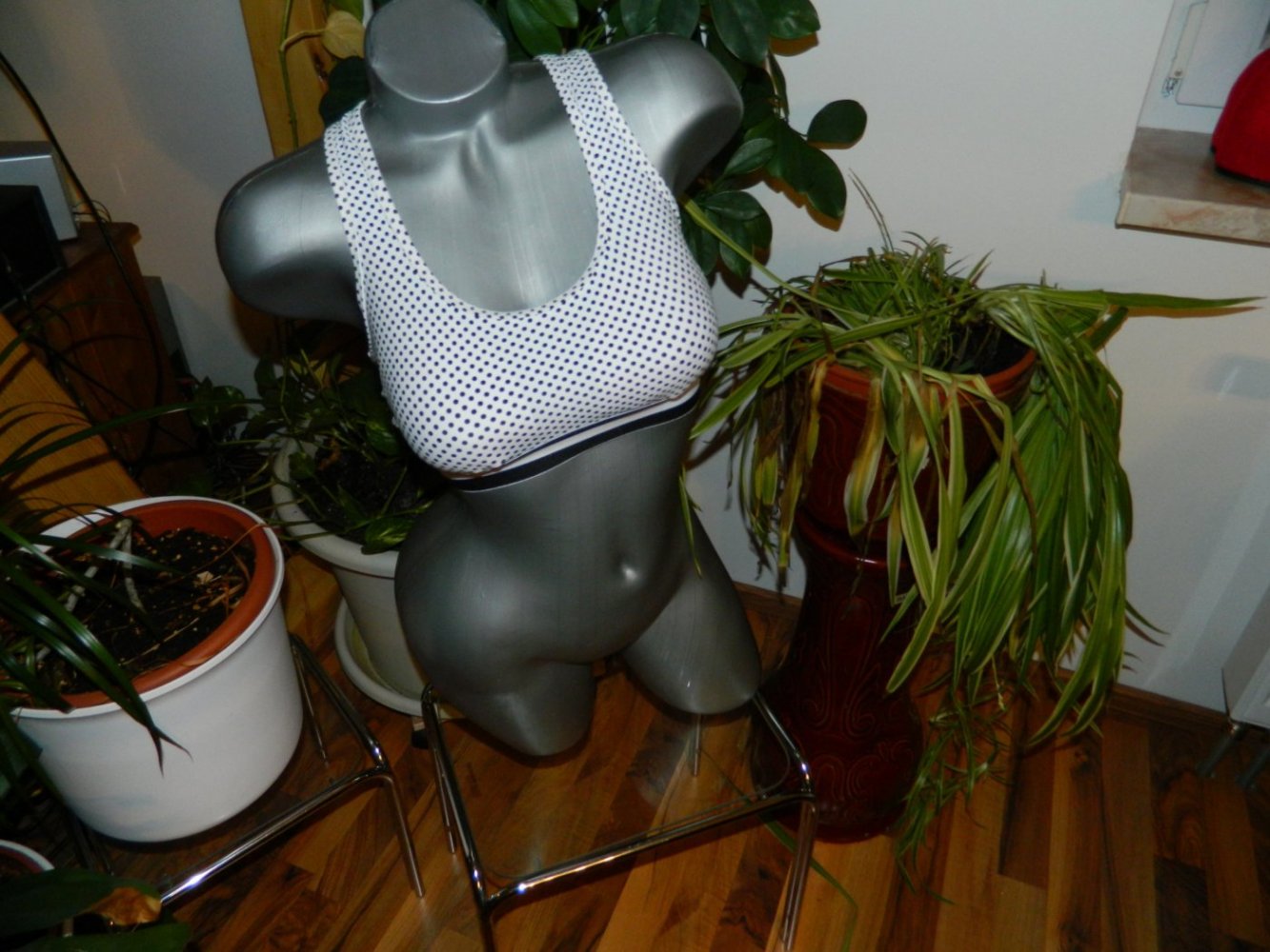 Neuer Damen Sport BH Bustier Größe 36 von bpc (Nr5)