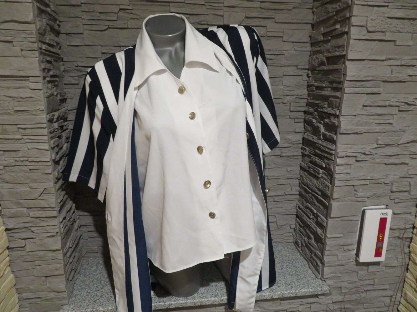 Damen Vintage Bluse Blusenjacke Größe 46 von Your Sixth Sense (R249)