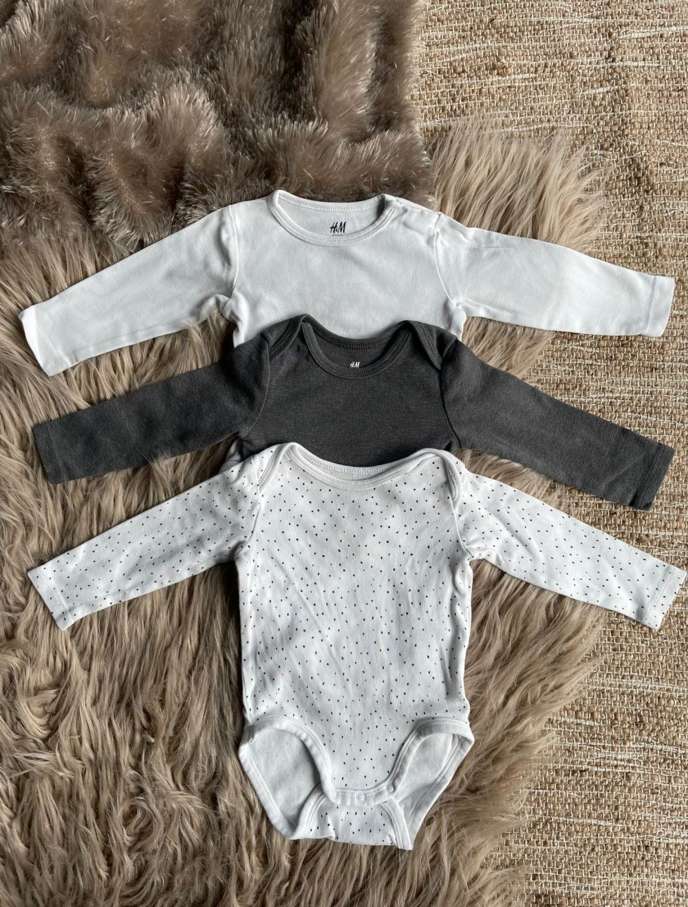 3 langarmbodies 68 H&M