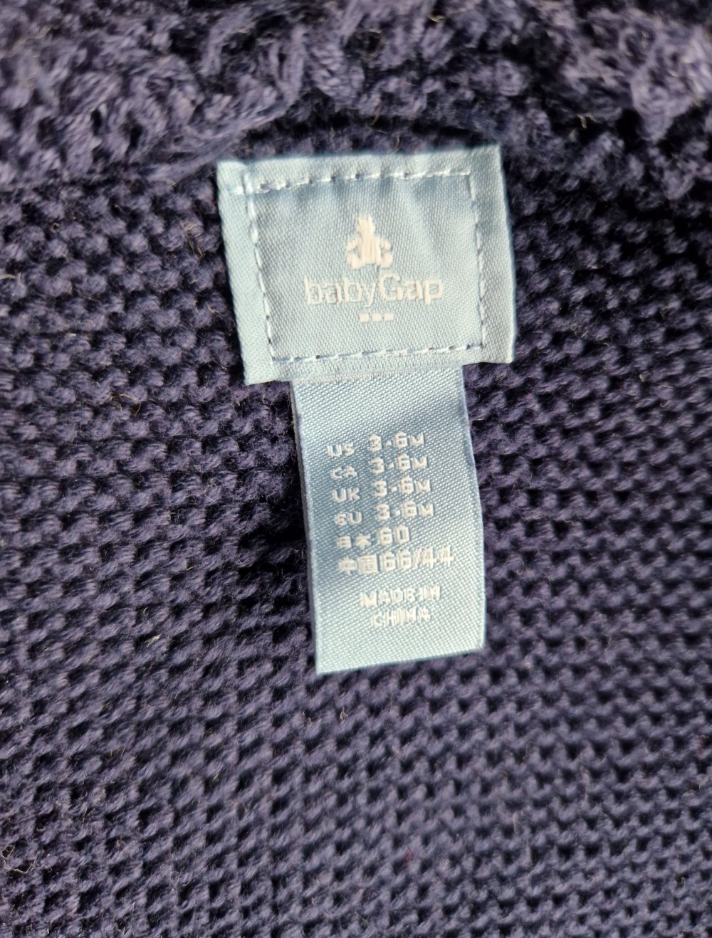 GAP Strickjacke Weste marineblau mit öhrchen 68