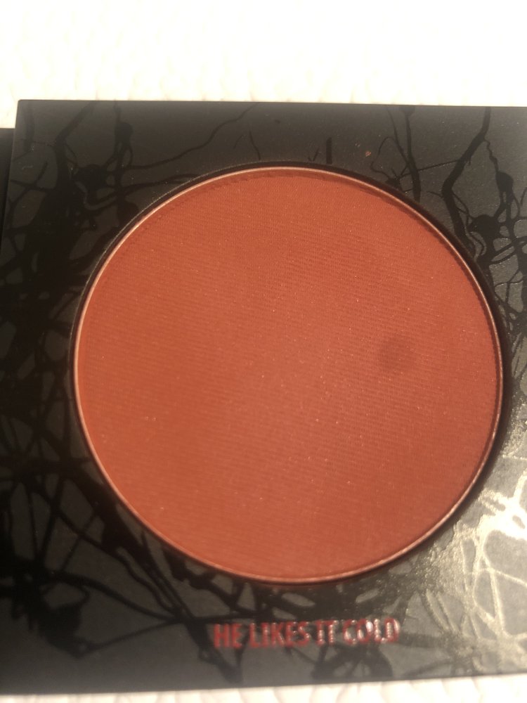 MAC Stranger Things Blush 