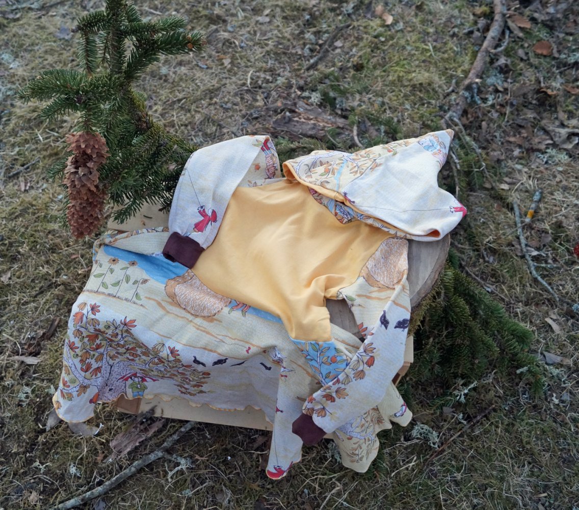 Kapuzenkleid Drehkleid Kleid mit Drehrock Zipfelkapuze Gr. 86 92 98 mitwachsend