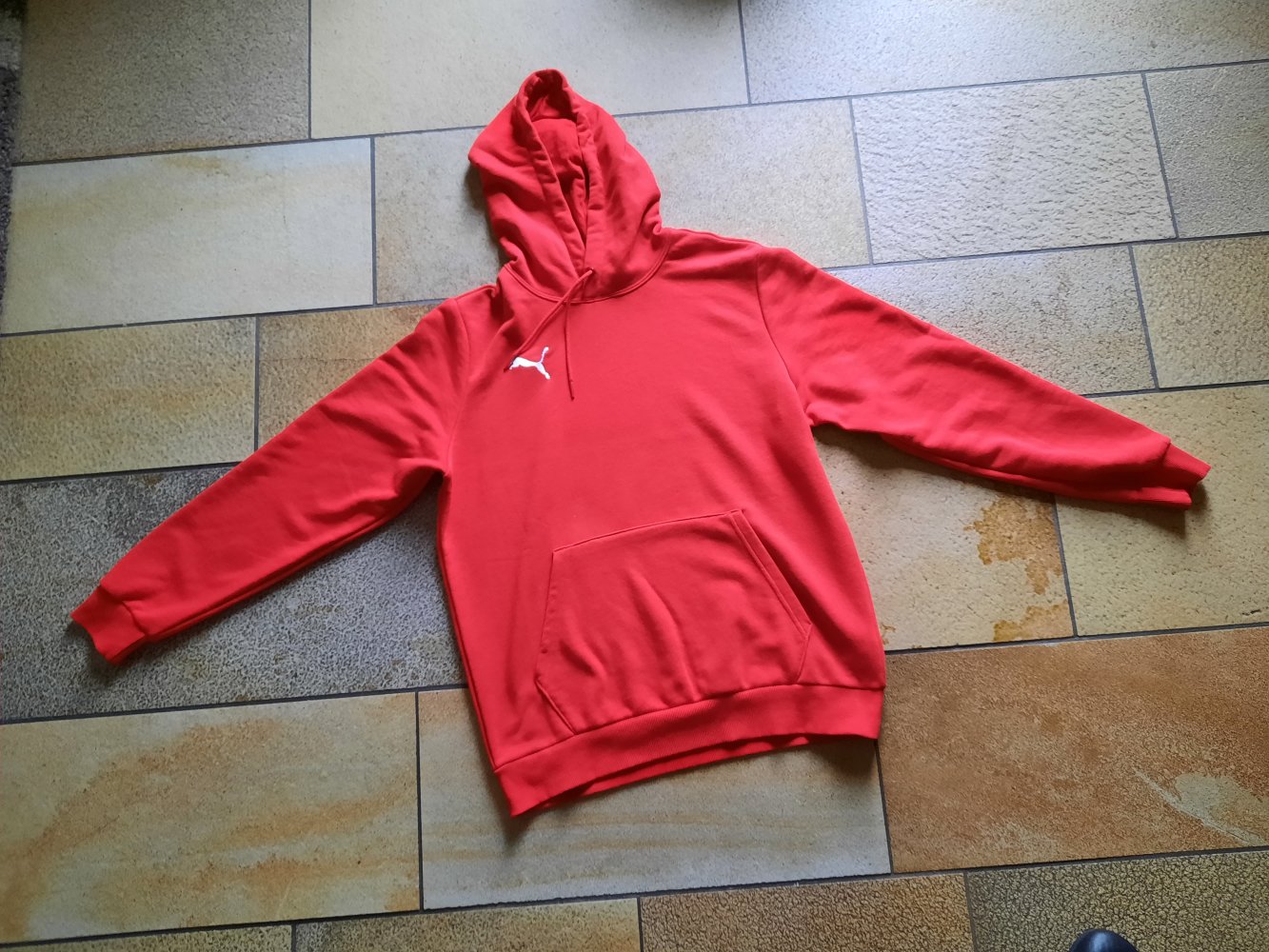Hoodie Puma Gr. M - selten getragen -