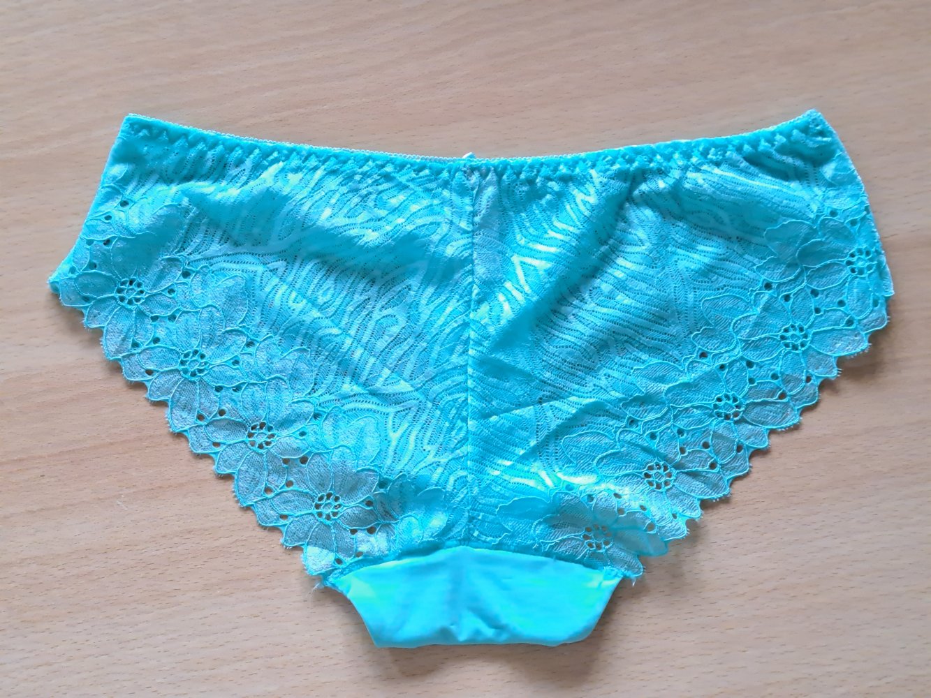 Nylon Slip mit Spitze, Gr. M, Neu mit Etikett 