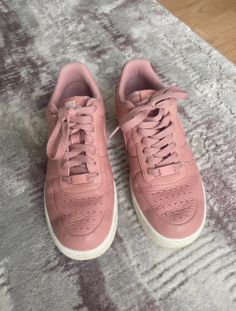 Rosa Nike Air Force