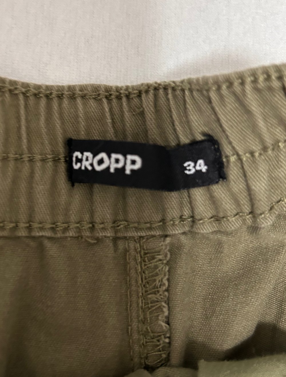 Stoffhose aus Polen (Cropp)