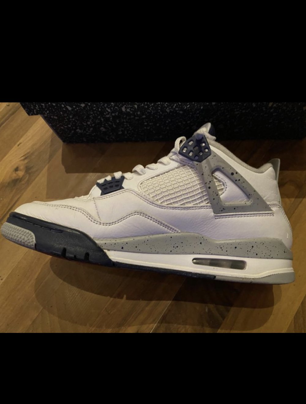 Jordan 4 Midnight Navy