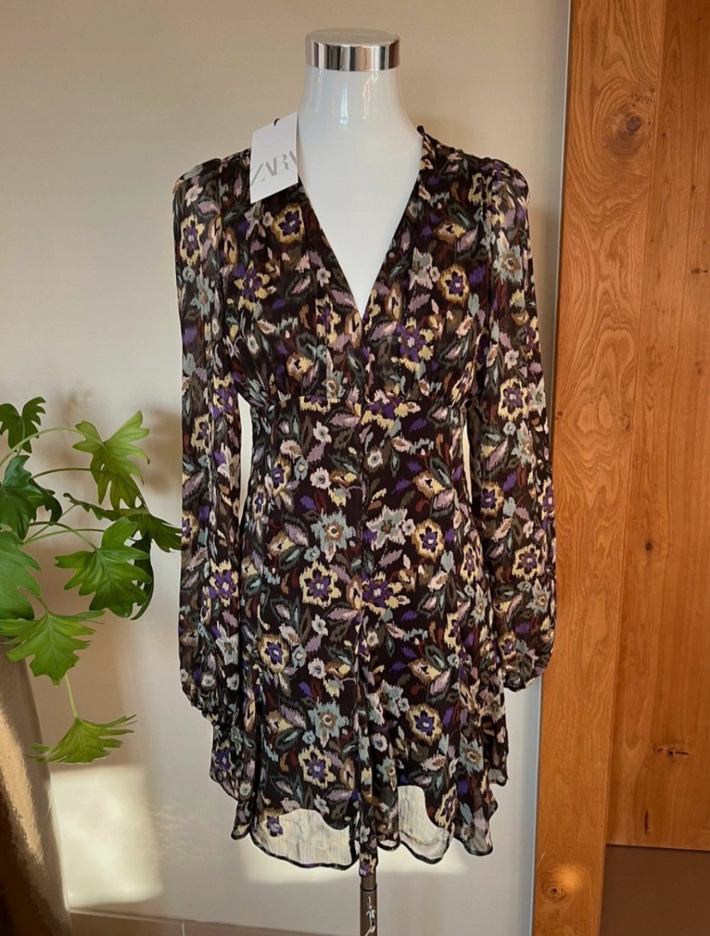 Zara süßes Kleid Neu mit Etikett ?