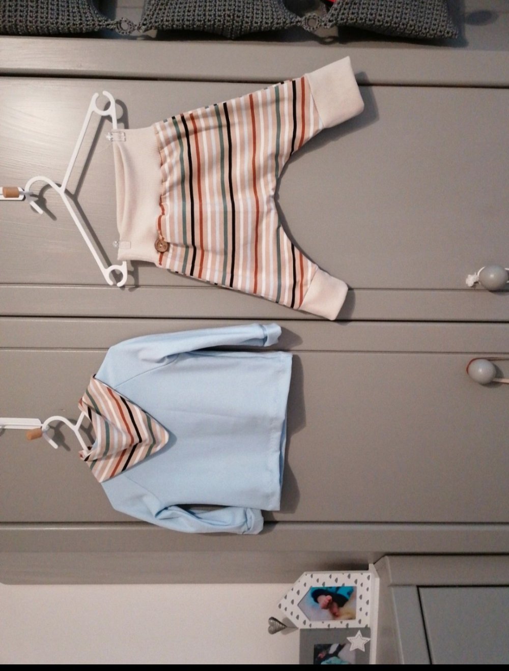 Set Pulli, Pumphose und passendes Halstuch Gr 80 /86