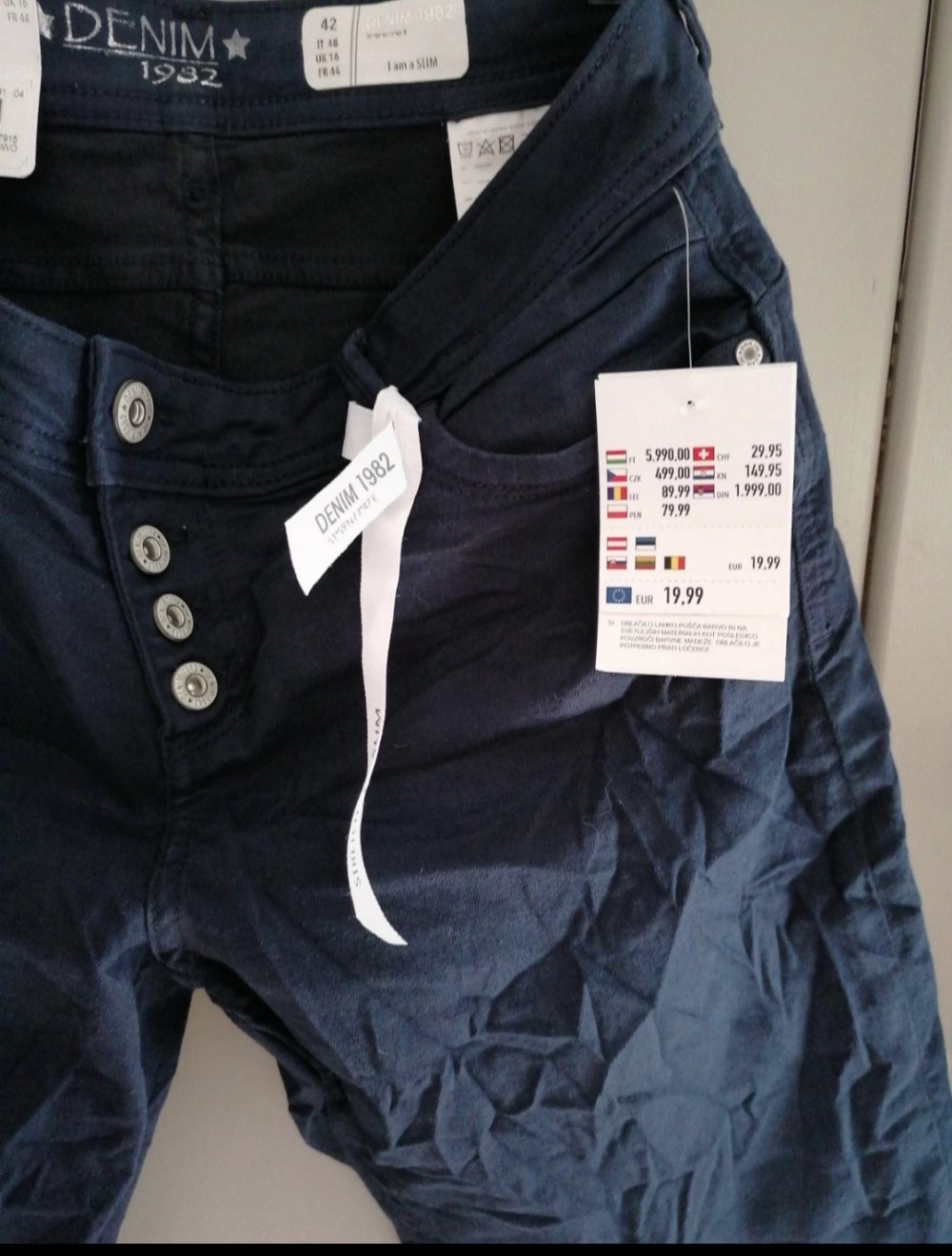 Kurze Hose neu Gr 42