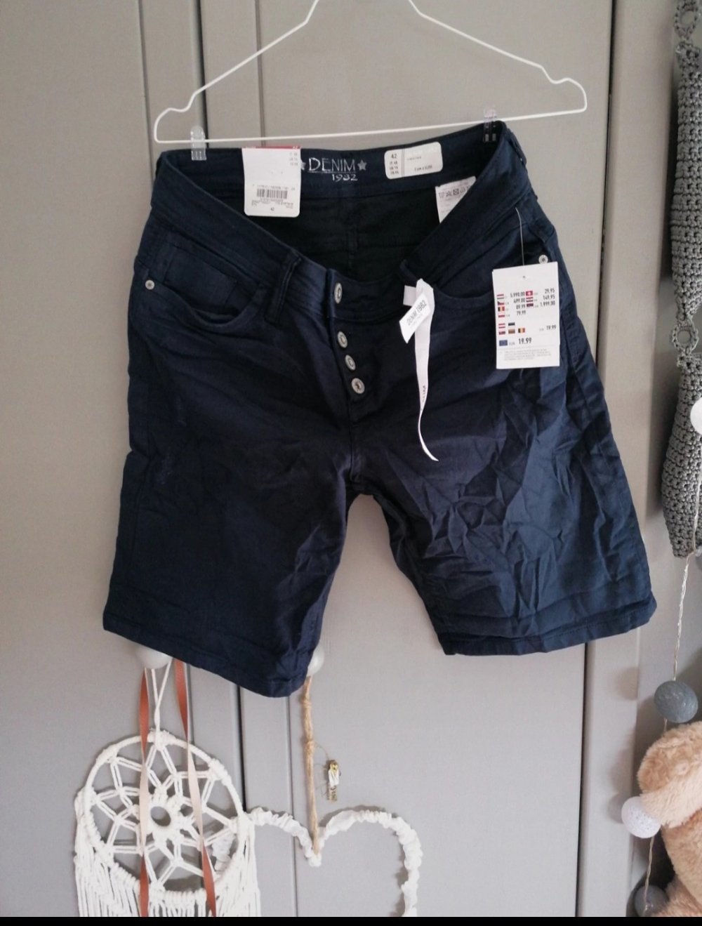 Kurze Hose neu Gr 42