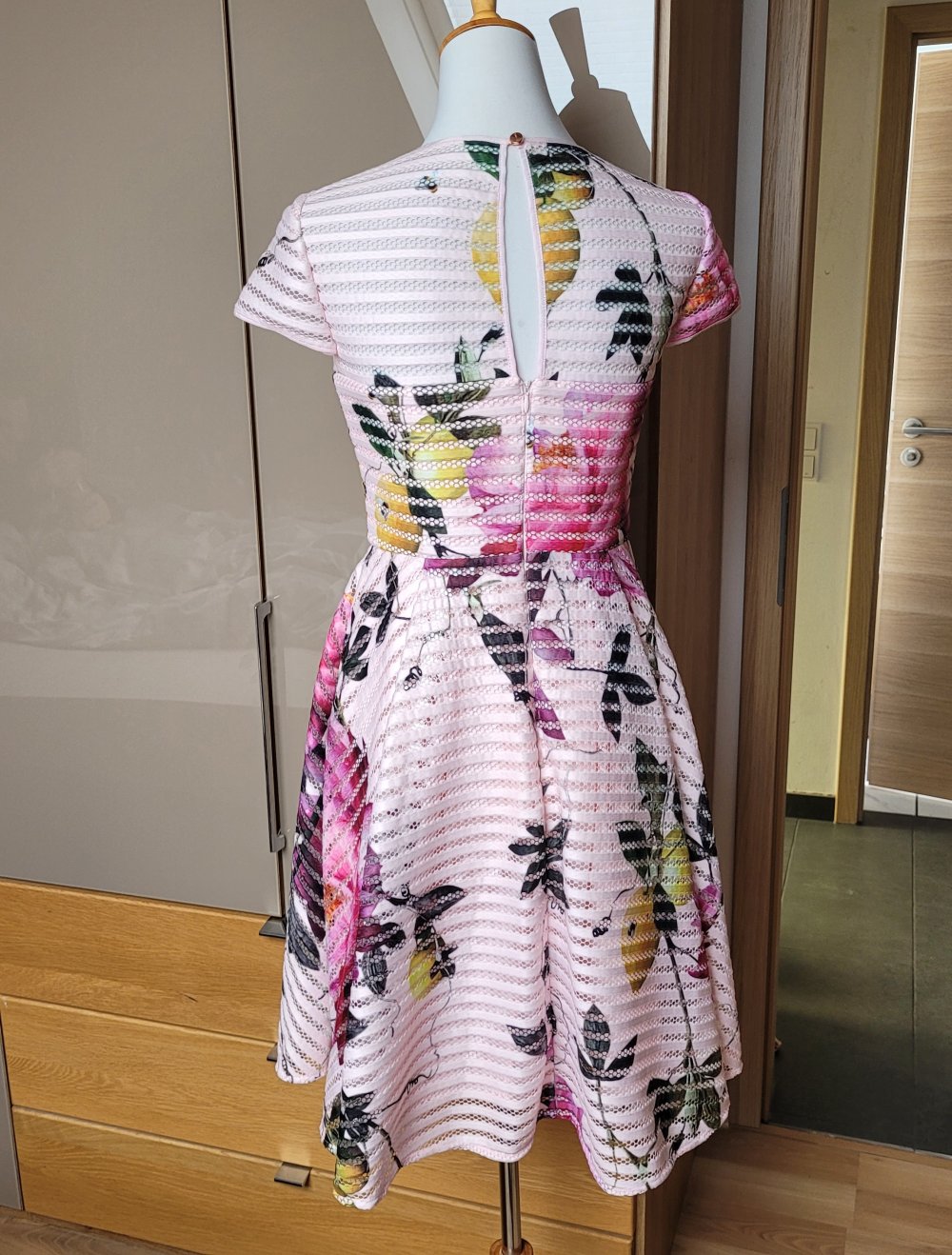 ted baker kleid m größe 2 blumenmuster