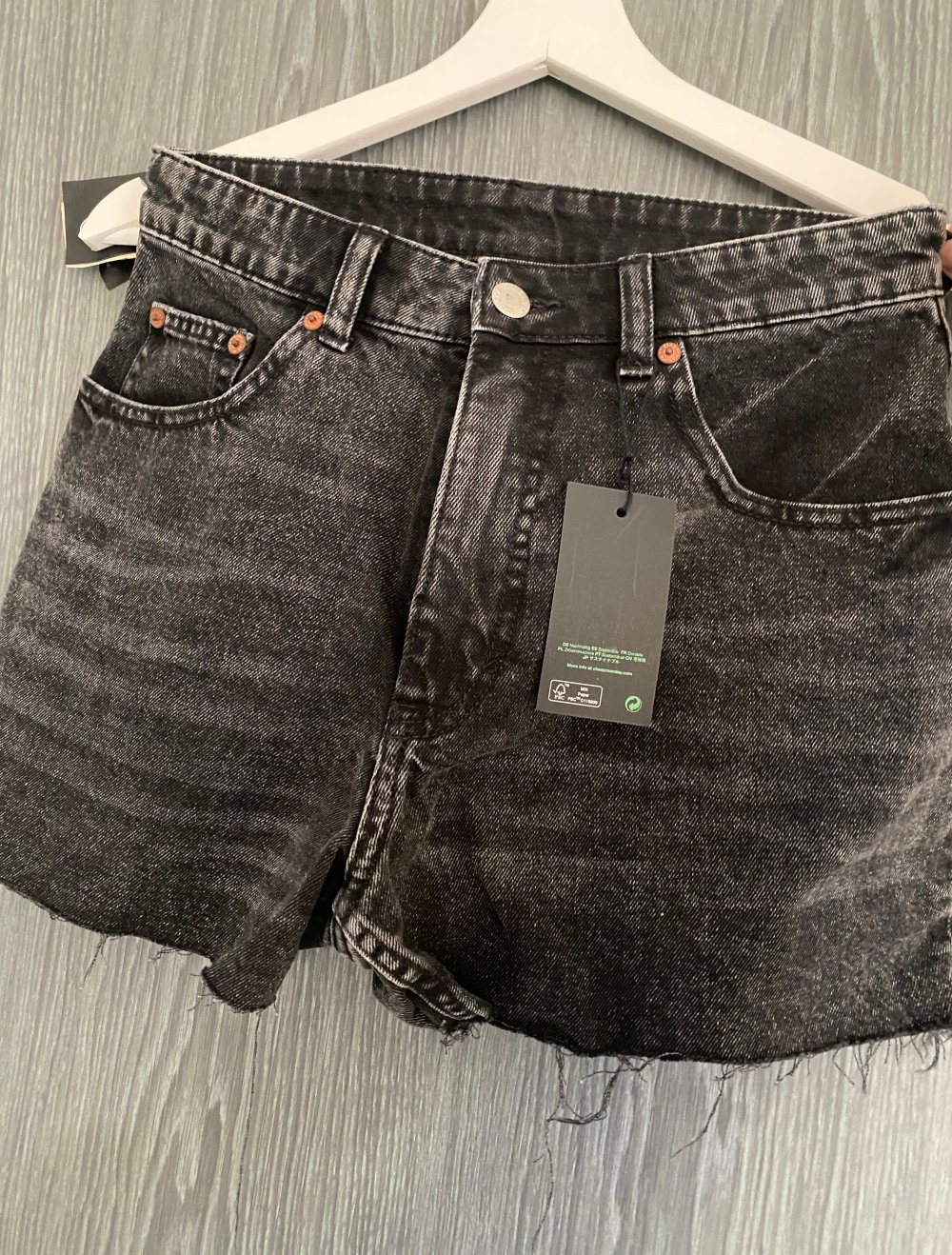 Cheap Monday Shorts Grau GR 27