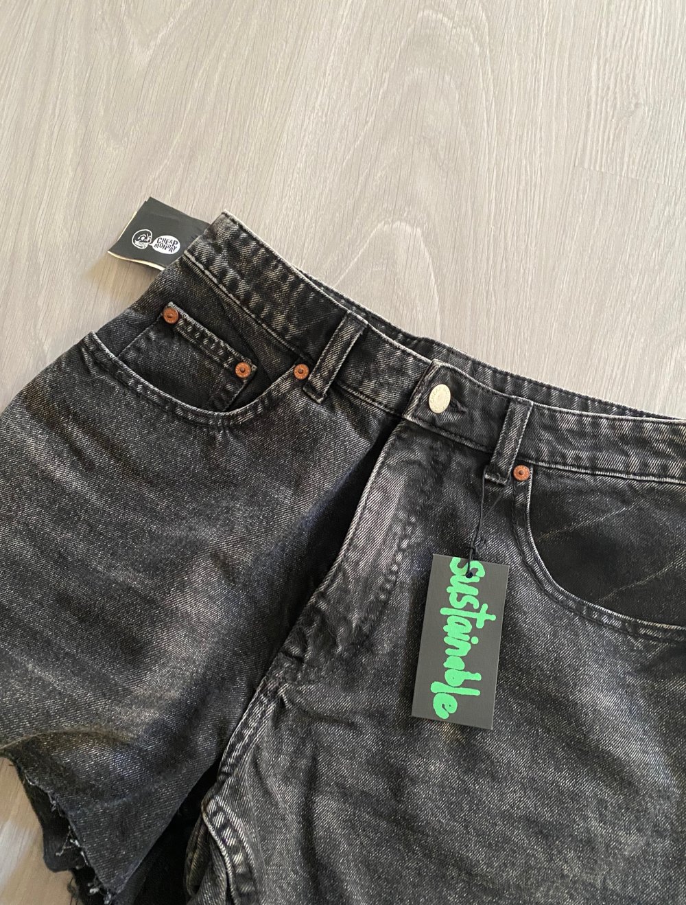Cheap Monday Shorts Grau GR 27