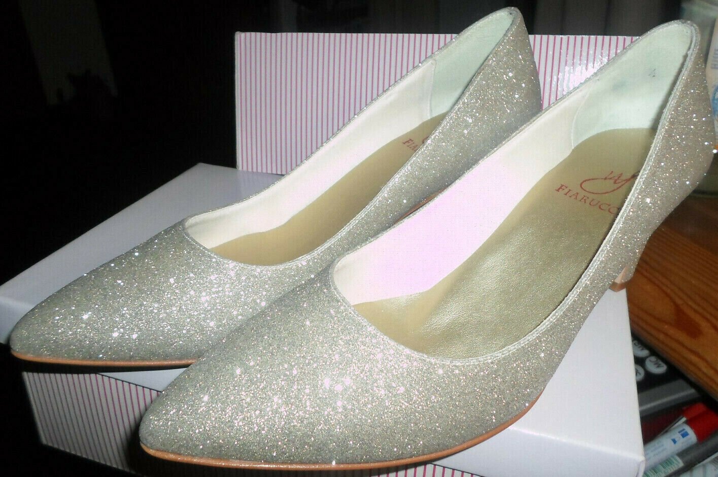 Damen Pumps Schuhe Miss Fiarucci Marita Perle fine Glitter Gr.40,5 
