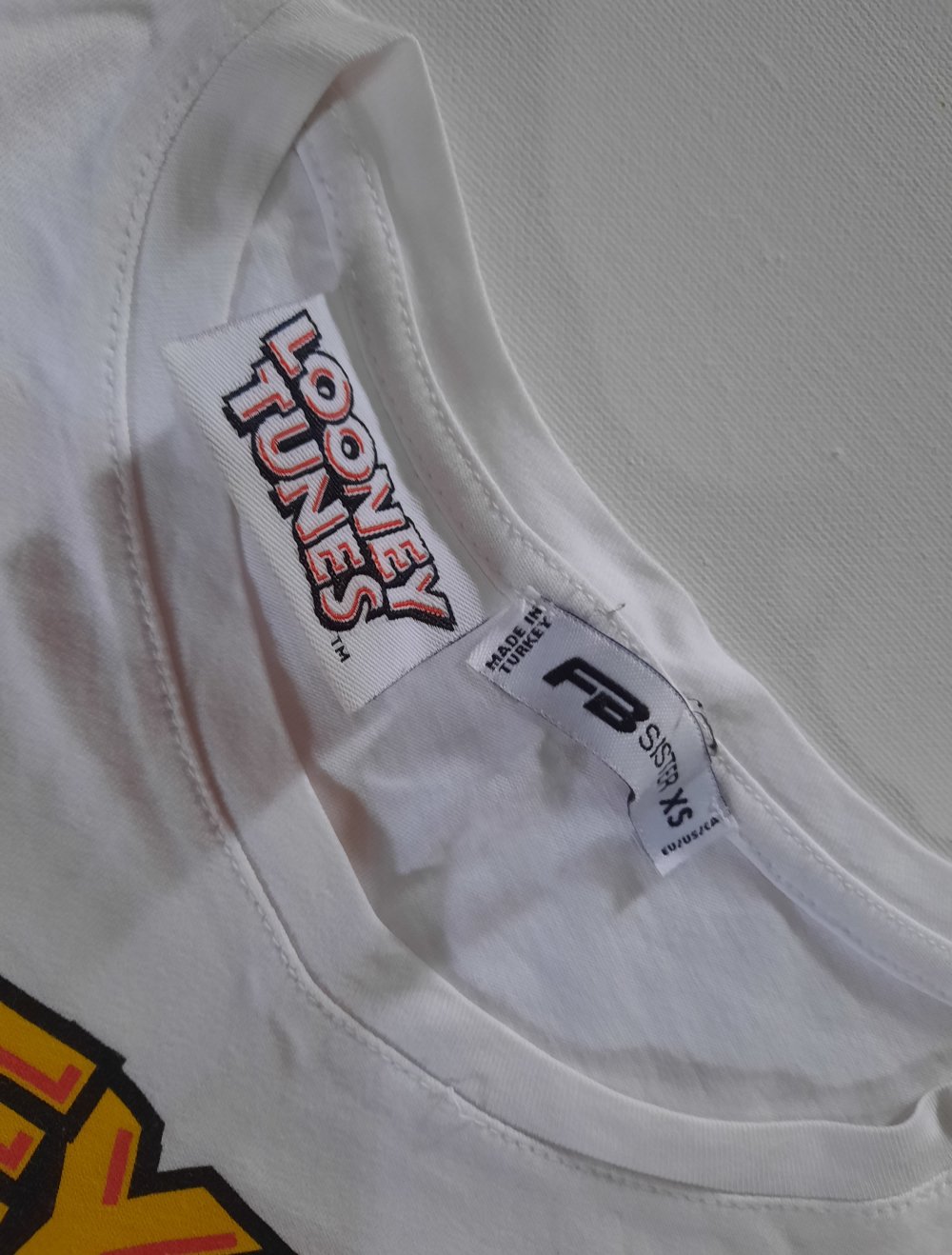 looney tunes t-shirt