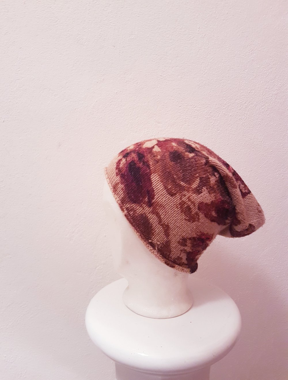 neue Braun rote mütze mit blumen