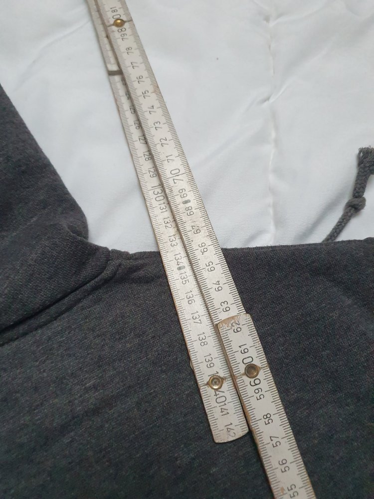 DVS Pullover Kapuze Hoddie in grau mit gelbem Logo in S meliert