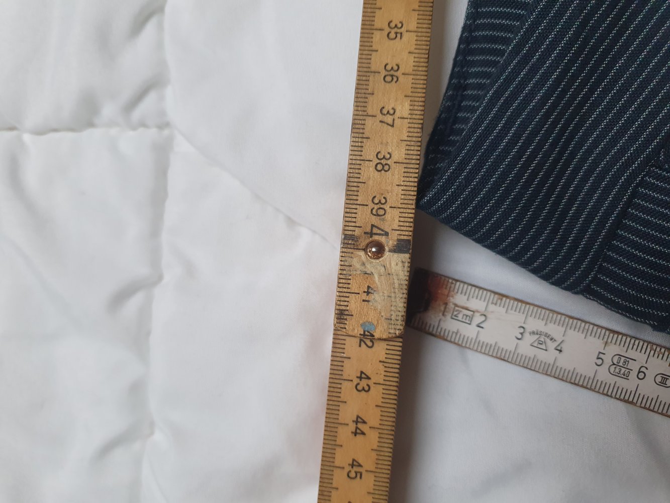 Globe kurze Hose Shorts gestreift in grau Größe 32 