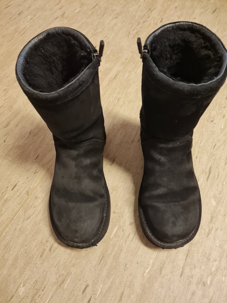 Winterstiefel von UGG 