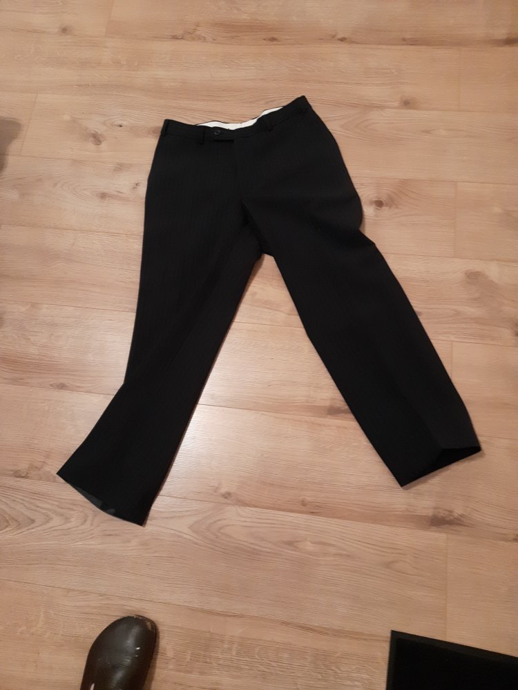 Berlucci Herrenanzug Nadelstreifen neu ungetragen 