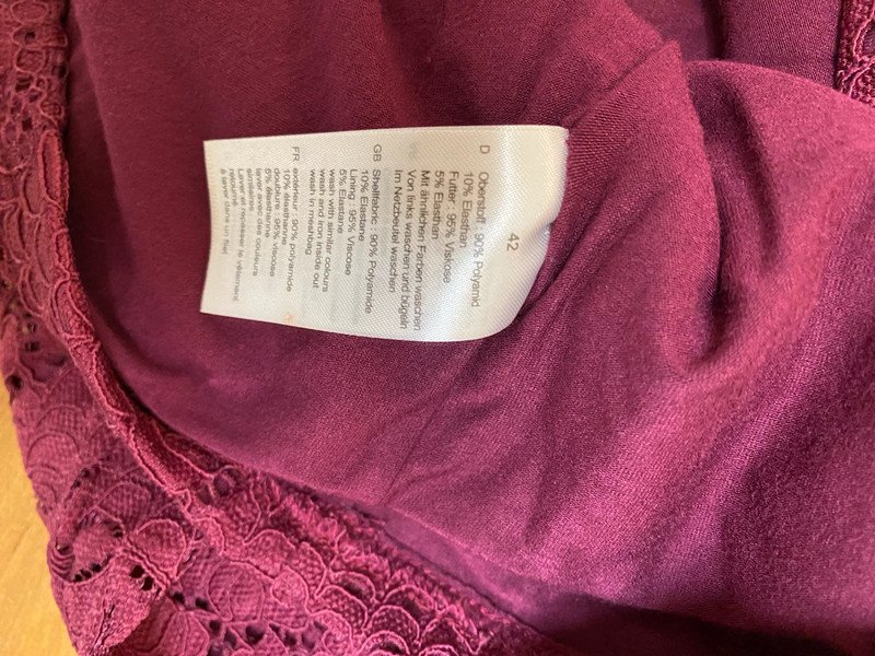 Kleid mit Schößchen Spitze Marke Alfredo Pauly