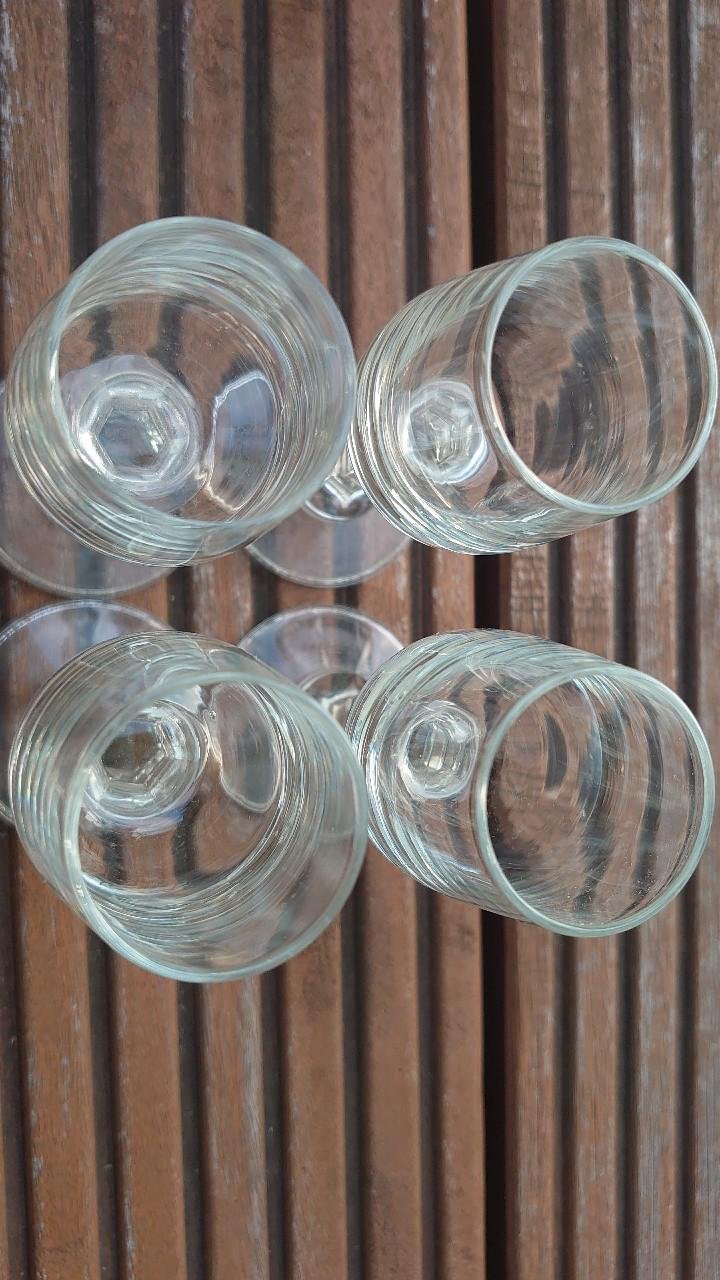 Glas Gläser Likörglas 4 Stück 70er / 80er Jahre original Vintage