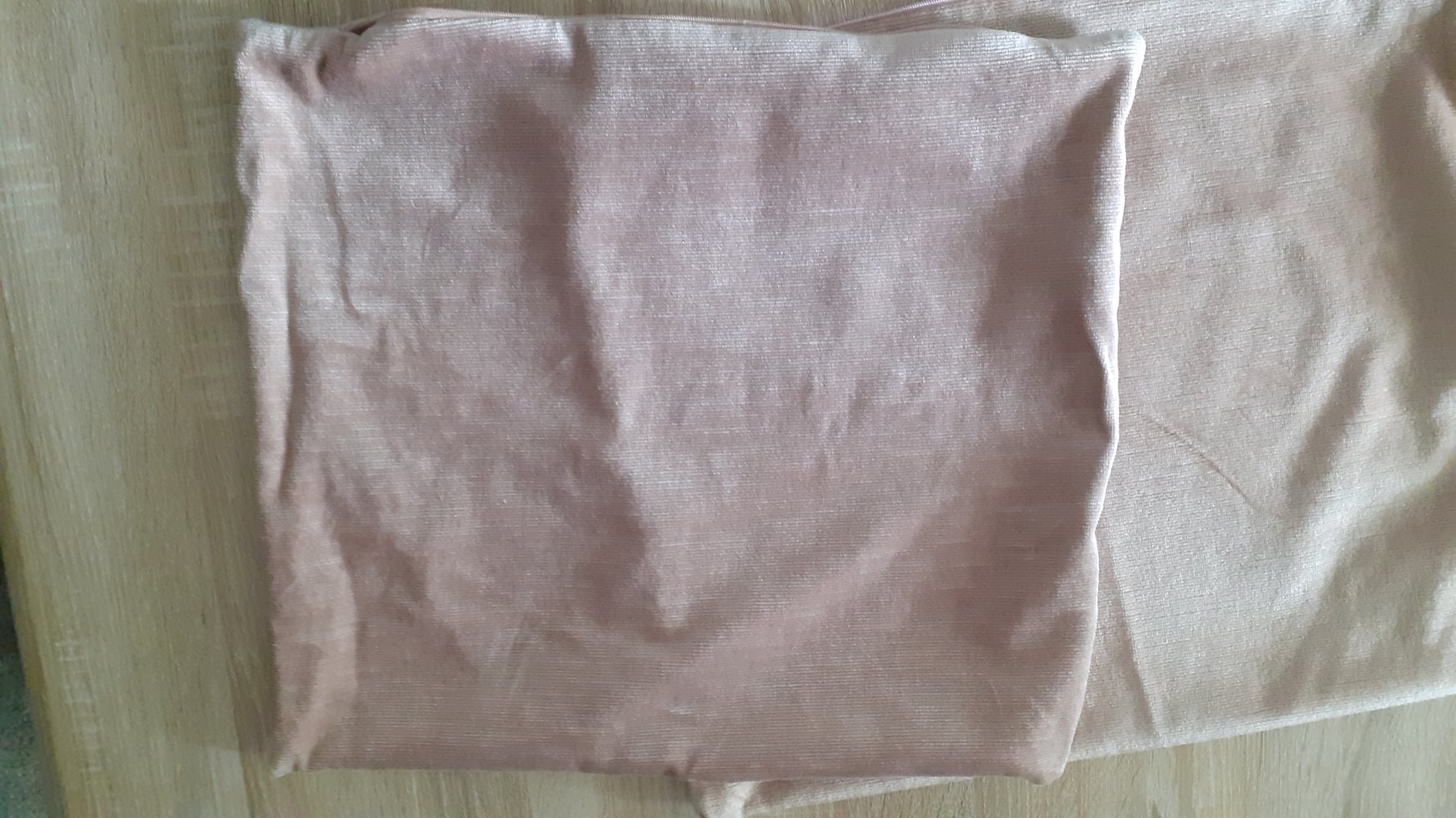 2 Kissenhüllen Kissenbezüge