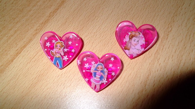 Haarspangen in Herzform