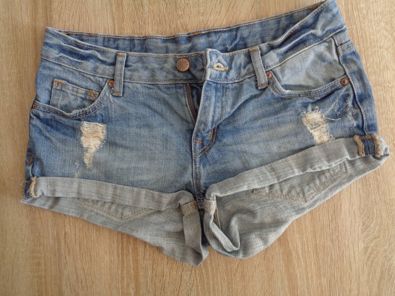 Jeansshorts Gr. 34